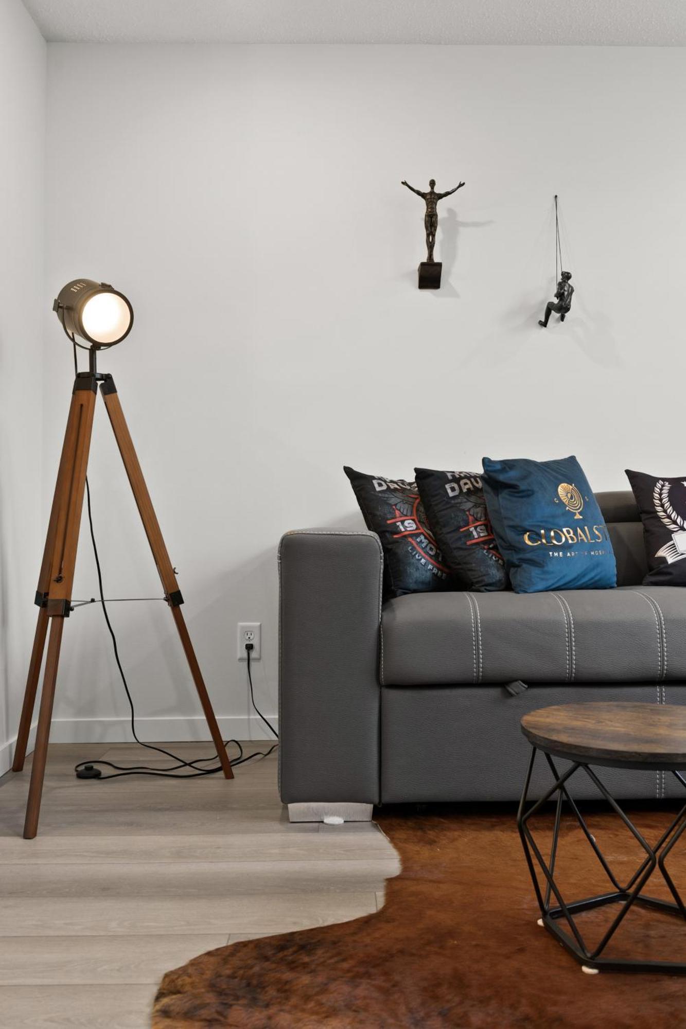 Globalstay New Apartments In Cranbrook Free Street Parking YYC Exteriör bild
